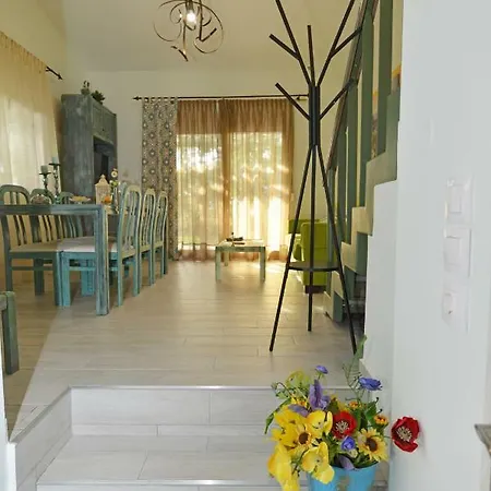 Elaeda Niki Villa Prínos
